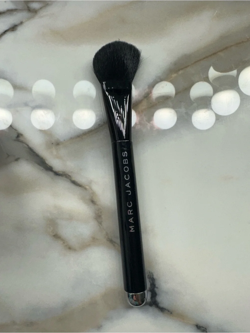 Marc Jacobs The Blush Brush